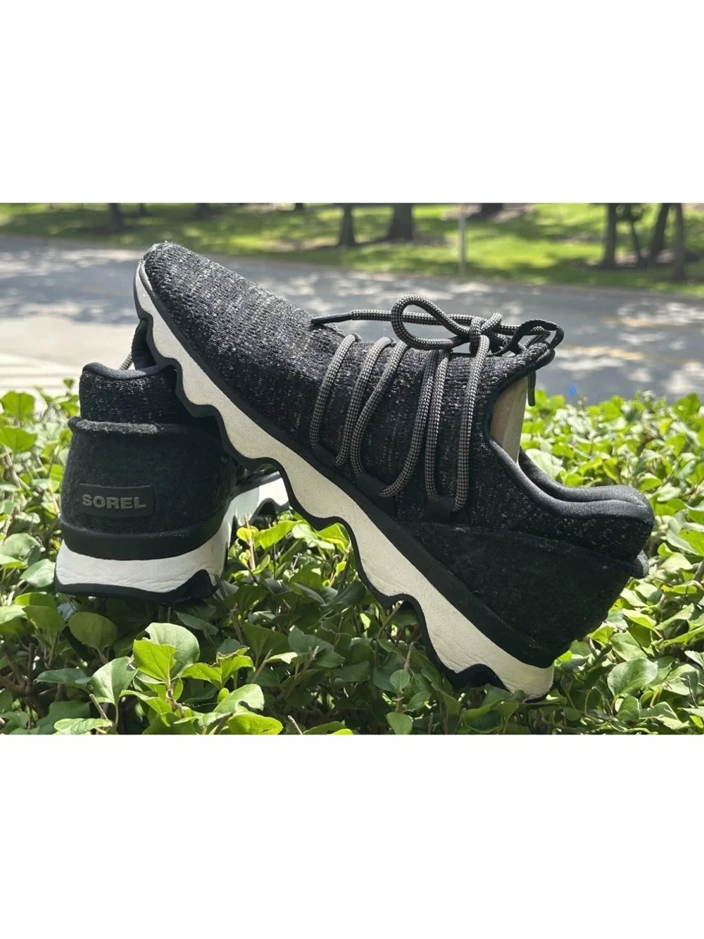 Sorel Kinetic Knit Women's Sneakers Shoe Black Comfort Hiking Trail 10.5